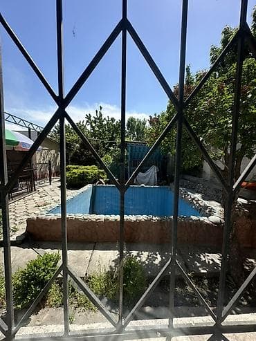 продаю дом ош базар: Продаю дом первая линия Салиева /Веселая . 6 соток Дом 83 м2 — 1