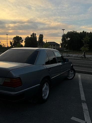 панель мерседес 124: Mercedes-Benz W124: 1992 г., 2.3 л, Механика, Бензин, Седан — 2