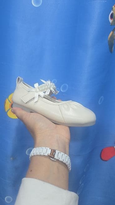 Балетки кожаные для девочки цвет кремовый размеры 27р 28р 29р 30р -