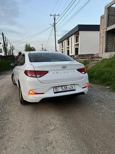 daewoo centra: Hyundai Celesta: 2019 г., 1.6 л, Автомат, Бензин, Седан — 4