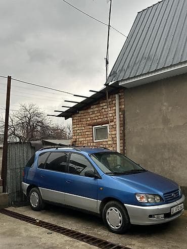 55 amg: Toyota Picnic: 1997 г., 2 л, Механика, Бензин, Минивэн — 3