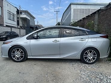 byd plus: Toyota Prius: 2020 г., 1.8 л, Робот, Гибрид, Седан — 3