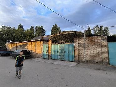 продажа гаражи: Продаётся домовладение с огороженной территорией и хозяйственными — 4