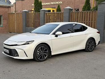 smart open: Toyota Camry: 2025 г., 2.5 л, Автомат, Гибрид, Седан — 2