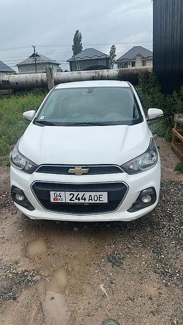 шевроле трекер 2024: Chevrolet Spark: 2016 г., 1 л, Вариатор, Бензин, Хэтчбэк — 2