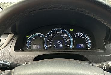 Toyota Camry: 2013 г., Автомат, Гибрид, Седан — 4