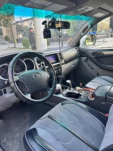 4: Toyota 4Runner: 2004 г., 4 л — 9