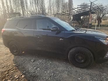 Ssangyong: Ssangyong Tivoli: 2018 г., Автомат, Бензин, Кроссовер — 4