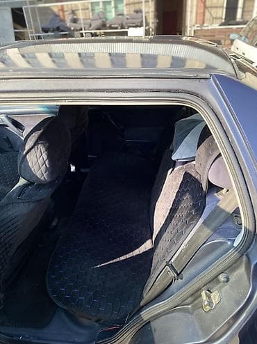 golf vento: Volkswagen Vento: 1993 г., Седан — 8