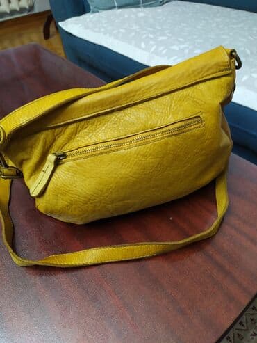у настоящей женщины должно быть сумочка из италии: Шикарная итальянская кожаная,новая сумка, цвет горчица,отличный — 2