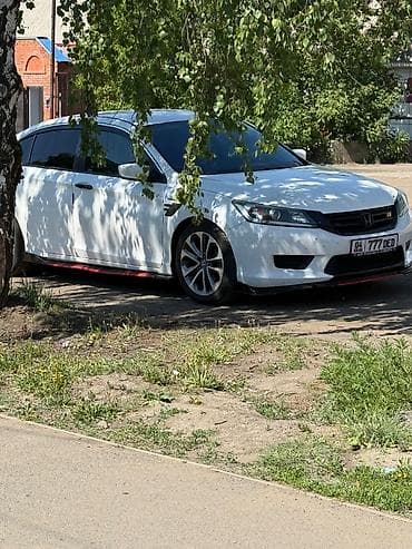 Honda Accord: 2013 г., 2.4 л, Вариатор, Бензин, Седан — 6