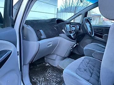 Toyota Estima: 2002 г., 2.4 л, Автомат, Газ, Минивэн