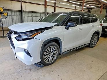 platinum: Toyota Highlander: 2022 г., 2.5 л, Автомат, Гибрид — 3