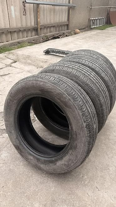 Комплект Kumho 195/65 R15 из 4 автомобильных шин (летние), без дисков