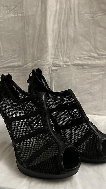 Айымдардын бут кийими: Босоножки CARNABY London Power - Цвет: черный - Материал верха — 4