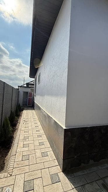 🔥🔥СРОЧНО ПРОДАЮ !!Новый дом жженый кирпич утепленный . Новопавловка