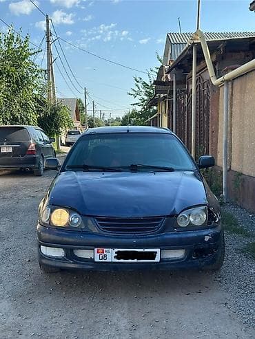 Унаа: Toyota Avensis: 2000 г., 1.6 л, Кол менен иштөөчү, Бензин, Седан — 3
