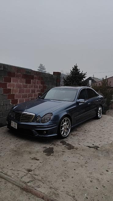 автомобиль мерс: Mercedes-Benz E-Class: 2002 г., 5 л, Типтроник, Бензин, Седан — 1