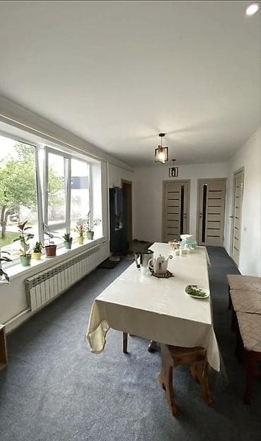 Кыймылсыз мүлк: 🏡 ПРОДАЁТСЯ ДОМ В АК-ОРДО 1 📍 Рядом с баней «Эл-Нур», недалеко от ул — 9