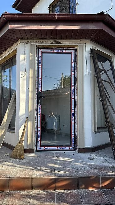 лед глаз: Двери для домов и квартир, Металлическая, Двухстворчатая, Другая страна производитель, C терморазрывом, цвет - Серый — 6