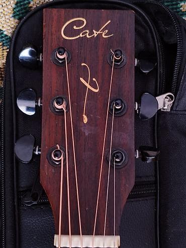 студен: Электроакустическая гитара CATE QM-704 (Germany) - Формат корпуса — 6