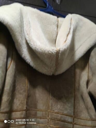 футбольная форма для детей: Продаю дублёнку двустороннюю!!!размер 52-54,состояние отличное — 3