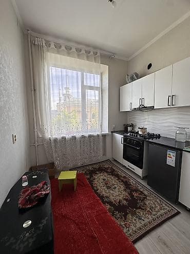 пол дом ошского рынка бишкек: 2 комнаты, 58 м², Сталинка, 3 этаж, Косметический ремонт — 4
