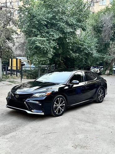 Toyota Camry: 2019 г., 2.5 л, Автомат, Бензин, Седан