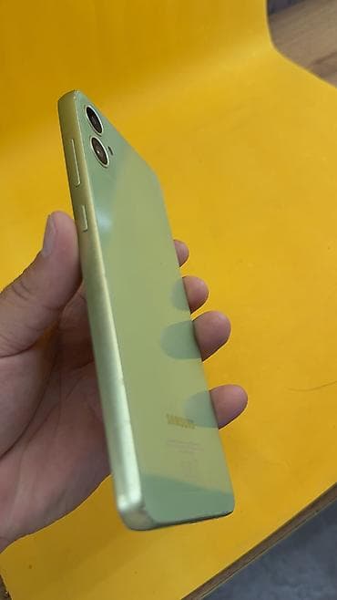 galaxy note 10 1: Samsung Galaxy A05, Б/у, 64 ГБ, 2 SIM — 4
