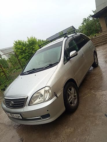 Toyota Ipsum: 1998 г., 2 л, Типтроник, Бензин, Вэн/Минивэн — 2