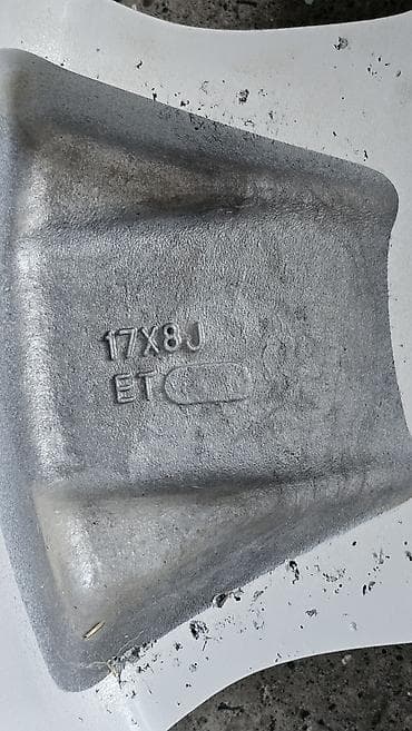 tlc 200: Литые Диски R 17 Toyota, Пара, отверстий - 6, Новый — 4