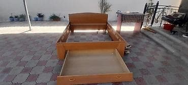 bunk bed: Деревянная кровать с выдвижными ящиками для хранения. - Материал: ЛДСП — 2