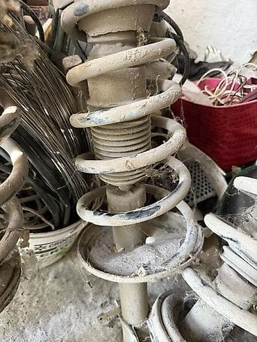 полик 5 д: Комплект амортизаторов Lexus — 3