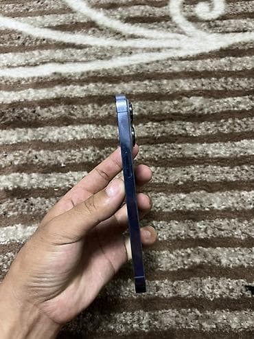 Техника и электроника: IPhone 13 Pro, Б/у, 256 ГБ, Sierra Blue, Чехол, Кабель, 80 % — 2