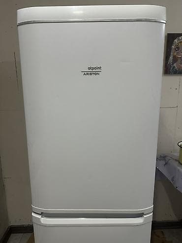 mini refrigerator: Холодильник Hotpoint Ariston, Б/у, Двухкамерный, De frost (капельный), 60 * 170 * — 2