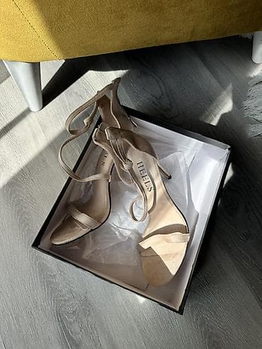 Бежевые женские босоножки на шпильке Новые 38р - Модель: HEELS - at lalafo.kg Бежевые женские босоножки на шпильке Новые 38р - Модель: HEELS -