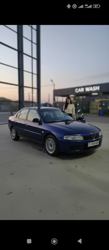 Mitsubishi Lancer: 1996 г., 1.5 л, Механика, Бензин, Седан