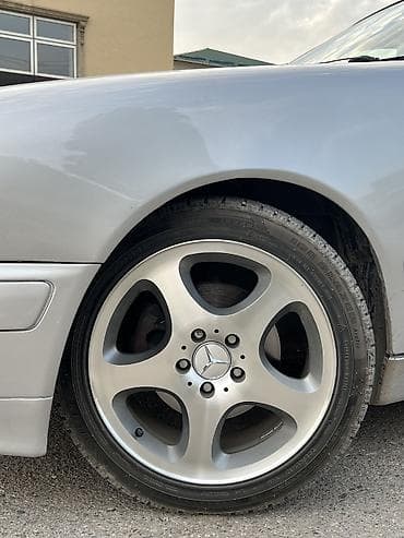 Продажа авто: Mercedes-Benz E-Class: 2000 г., 2.4 л, Механика, Газ, Седан — 6