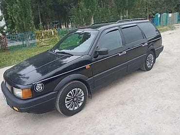 jac машина: Volkswagen Passat Variant: 1990 г., 1.8 л, Механика, Бензин, Универсал — 4