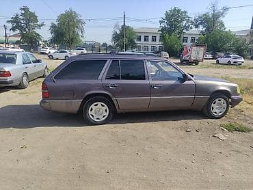 bud e9: Mercedes-Benz 220: 1993 г., 2.2 л, Механика, Бензин, Универсал — 3