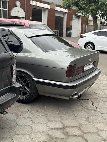 BMW: BMW 5 series: 1991 г., 3.2 л, Механика, Бензин, Седан — 10
