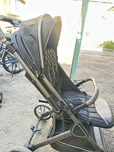 Детский мир: Прогулочная коляска Kidilo (надпись на капюшоне и подножке) - Легкая — 2