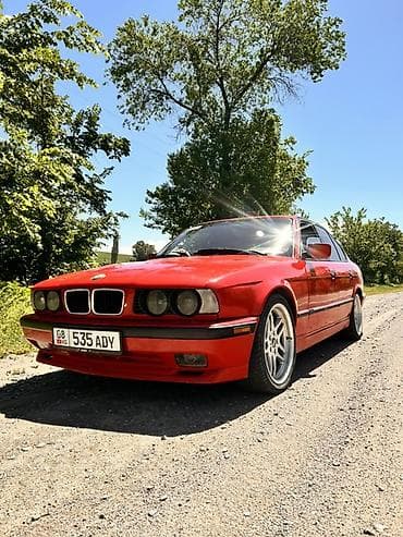 Продажа авто: BMW 5 series: 1993 г., 4.4 л, Механика, Бензин, Седан — 1