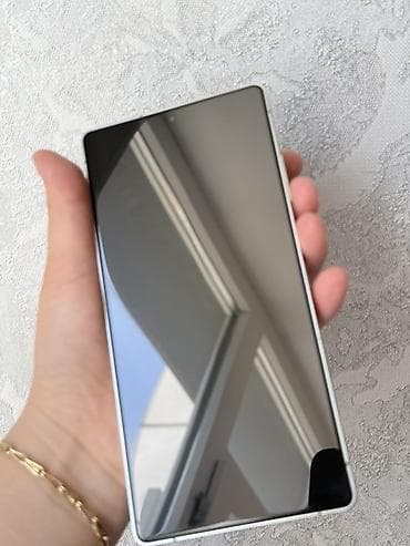 galaxy not 10: Samsung Galaxy S23 Ultra, Б/у, 256 ГБ, цвет - Белый — 5