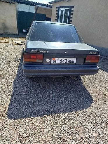 Продажа авто: Nissan Bluebird: 1986 г., 2 л, Бензин, Седан — 4