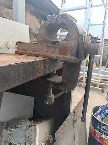 тисо: Слесарные тиски поворотные, массивные. - Материал: литая — 1