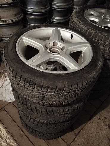 Диски: Литые Диски R 17 AMG, Комплект, отверстий - 5, Б/у — 2