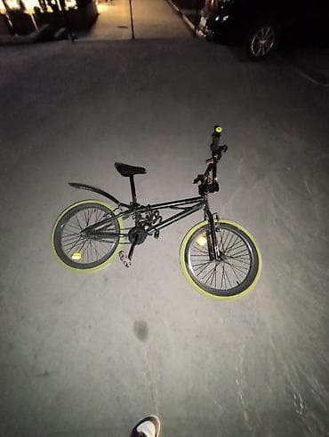 will cypha: BMX-велосипед для стрита/парка - Колеса 20" с двойными ободами, спицы — 1