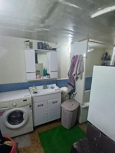 ош област: Продаются 2 совмещённых участка: 2 дома, 2 красные книги, хоз — 5