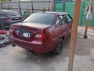 Daewoo Nexia: 2008 г., 1.5 л, Механика, Бензин, Седан — 2